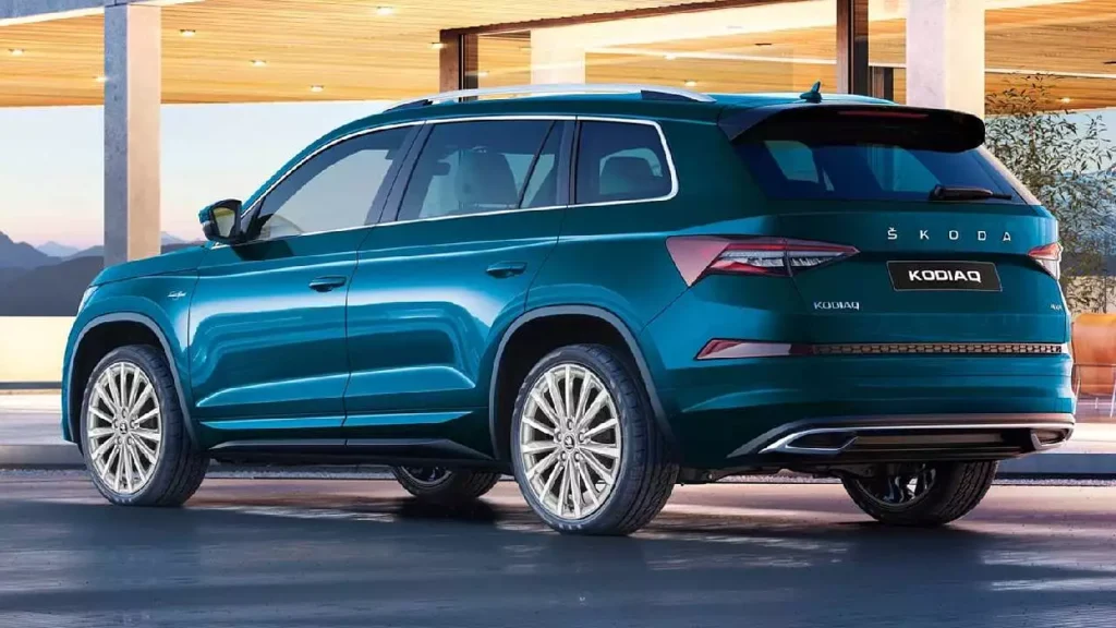 kodiaq-exterior-rear-view-2-1024x576 स्कोडा कोडिएक (Skoda Kodiaq) 2025: क्या यह आपकी अगली प्रीमियम SUV बन सकती है ?