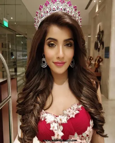 aditi-hundia-biography-ishan-kishan-girlfriend-1-1 Aditi Hundia: कौन हैं Ishan Kishan की गर्लफ्रेंड? जानिए उनकी पूरी कहानी